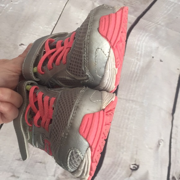 Saucony cohesion 10 sneaker in size 1M - Picture 12 of 15